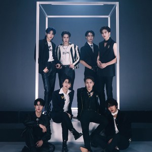 PENTAGON 商品 | Ktown4u