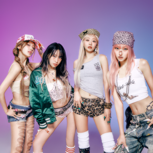 キオプCDまとめ売り　CD写真集冊子メイン　サイン入りあり KISS OF LIFE 商品 | Ktown4u