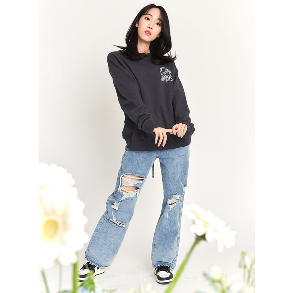 (VIVIZ)(GIFT-ONPACK-SINB OR GROUP CUT 4 TYPES, RANDOM 1P) SINB GERBERA SWEATSHIRT [CHARCOAL]