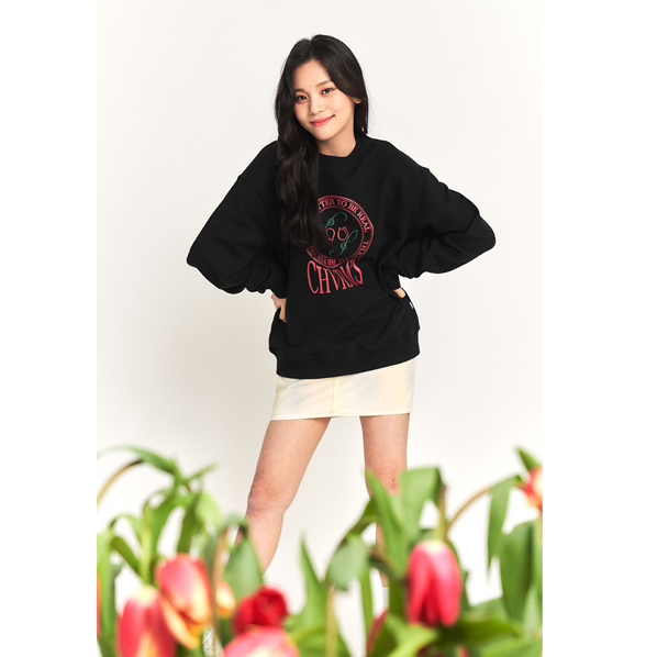 (VIVIZ)(GIFT-ONPACK-UMJI OR GROUP CUT 4 TYPES, RANDOM 1P) UMJI TULIP SWEATSHIRT [BLACK]