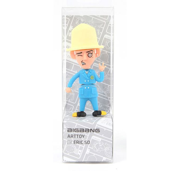 BIGBANG ART TOY USB 8G (G-DRAGON) [BIGBANG 2015 ART TOY MD]