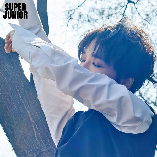 YESUNG - ミニアルバム 1集 [Here I Am]