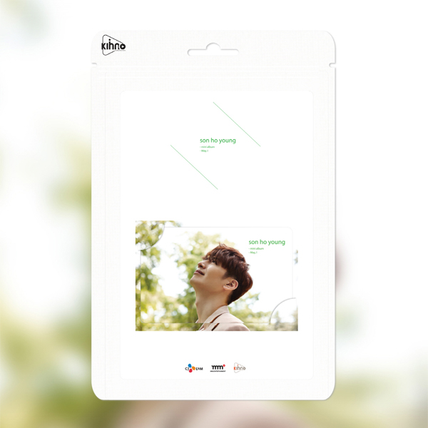  GOD : Son Ho Young - Mini Album [May , I] (Kihno Card Edition) *Due to the built-in battery of the Khino album, only 1 item could be ordered and shipped at a time.