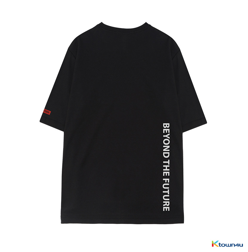 Beyond Lettering Layered 1/2 Round Tee [Black]