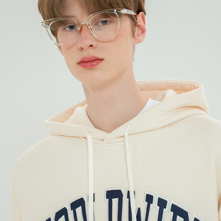 ☆韓国☆［BORN CHAMPS］Heart Chip Over-fit Hood T 5C S-XL BORN CHAMPS | Brand Store | GVG