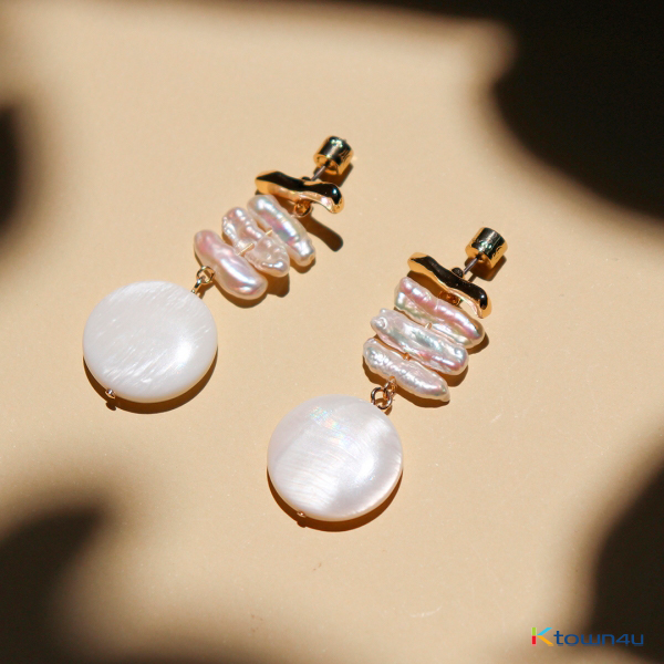 [RITA MONICA] Kinetic Pearl Earrings