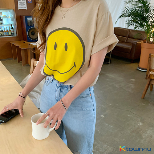 [naning9]Soilee Smile Printed T-Shirt_Beige