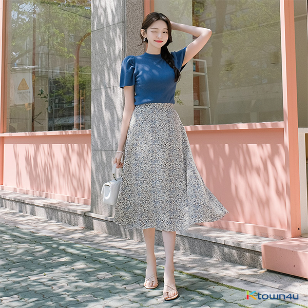 10. Puff Sleeve Blue Knit Top and Patterned Skirt Set [Blue][Free]