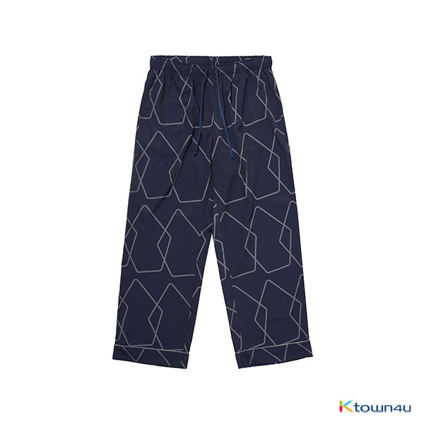 PENTAGON CHARM PAJAMA Photo COMPLETE