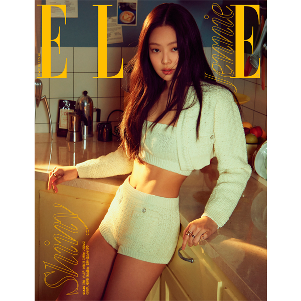 [FC MAGAZINE] ELLE 2022.02 A Type (Cover : JENNIE / Contents : JENNIE 18p, Seventeen : S.COUPS, Jeonghan, Joshua 12p, Giriboy 8p)