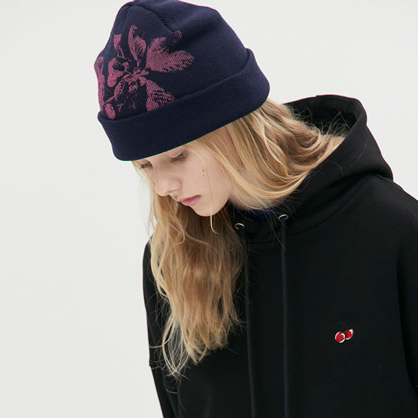 Cherry Graphic Beanie [NAA][1]