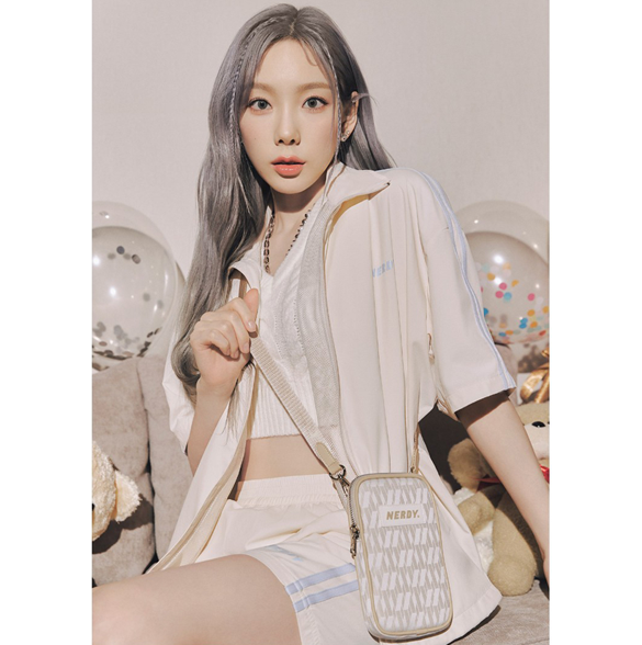 DNA Monogram Pouch Crossbody Bag [Beige]