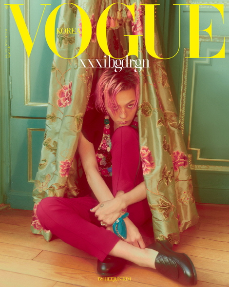 [@UnitedFrenchVIP] VOGUE 2022.07 C TYPE (Cover : G-DRAGON / Content : G-DRAGON 16p, CHA EUNWOO 11p)