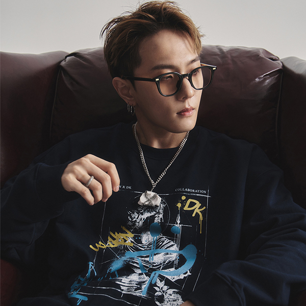 [GRAVER]★25SS★韓国人気★NEW-TEAM PRINTING SWEATSHIRT THUG CLUB] Color Emblem Sweatshirt 正規品 韓国ブランド 韓国