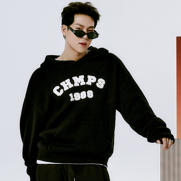 (JOOHONEY 2types Gifts) CHMPS Patch Knit Hoodie [Black][CN]