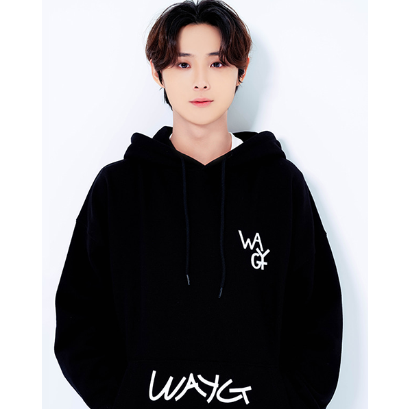 (DKZ Min Gyu Photocards Gift Set) Where Are You Going MG Hoodie [Black]