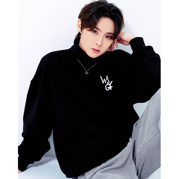 (DKZ Min Gyu Photocards Gift Set) Where Are You Going MG Sweatshirt [Black]