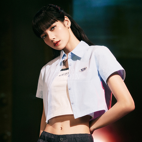 (LISA Gift) ADLV Circle Wappen Crop Shirt [Sky Blue][1]