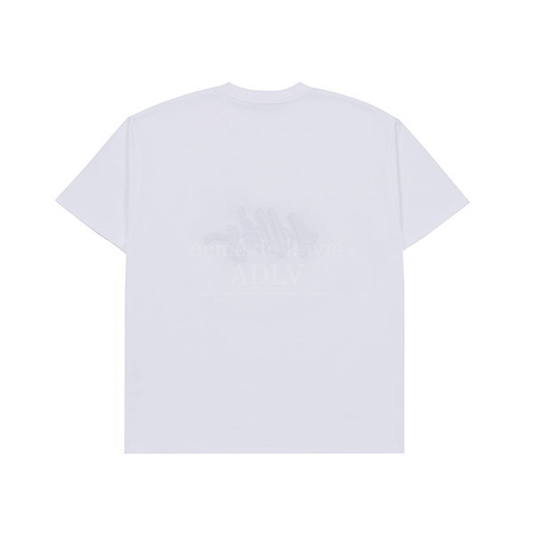 A Logo Monogram Embossing Embroidery Short Sleeve T-Shirt [White]