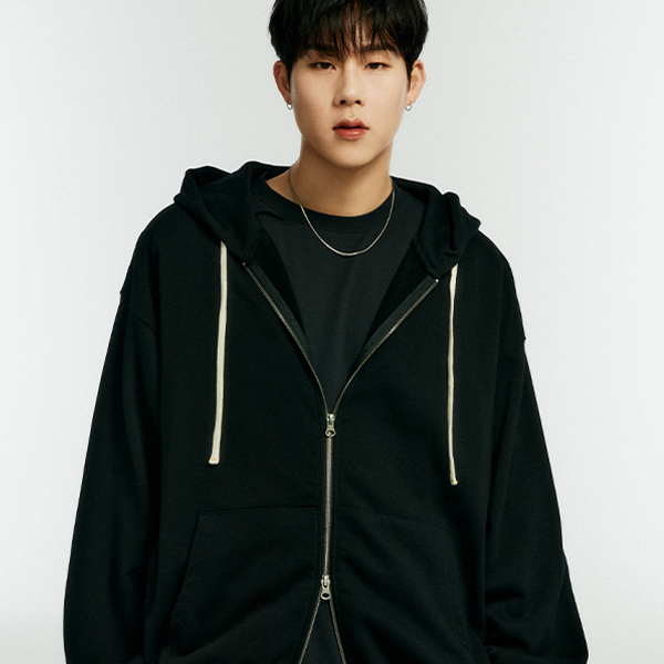 (JOOHEONY 2Gifts) Honest Logo Balloon Hood Zip-Up [Black]