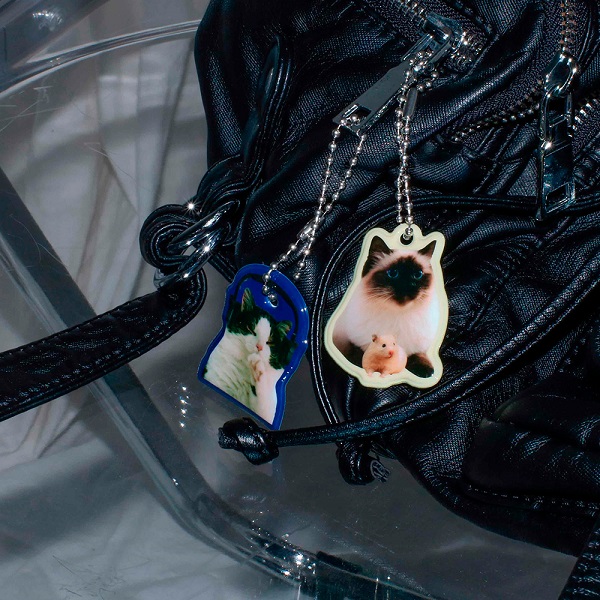 Be on :D Cat lover malang keyring