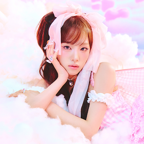 YENA(최예나) 