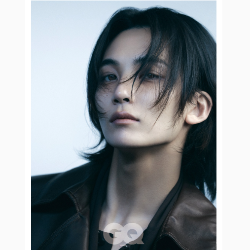 [全款] GQ KOREA 2023.02 (内页 : JEONGHAN 8p)_尹净汉吧